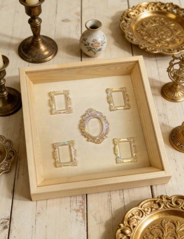 Cutie decorativă cu rame vintage SHEIN, maro