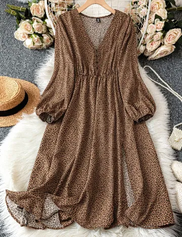 Rochie medie SHEIN CURVE, animal print