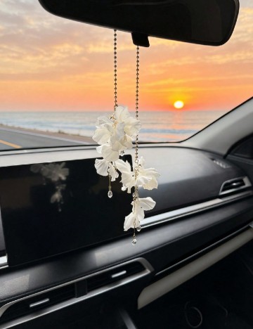 Accesoriu decorativ SHEIN, alb