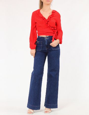 Top Bershka, rosu