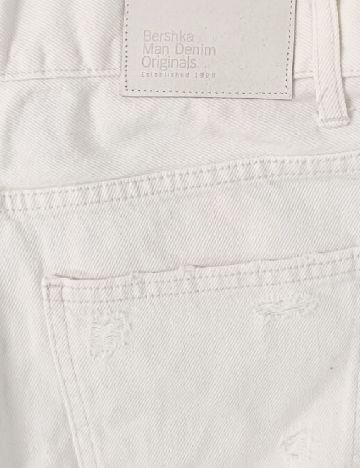 Pantaloni scurti Bershka, alb