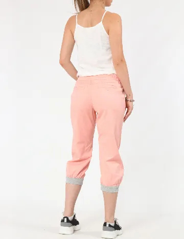 Pantaloni trei sferturi Bershka, roz