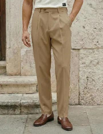 Pantaloni SHEIN, maro
