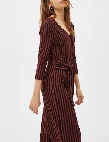 Salopeta Bershka, visiniu/negru