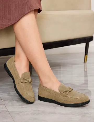 Mocasini SHEIN, maro