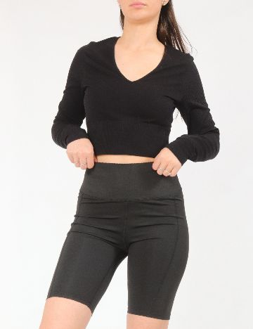 Top Top Shop, negru