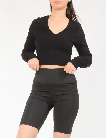 Top Top Shop, negru