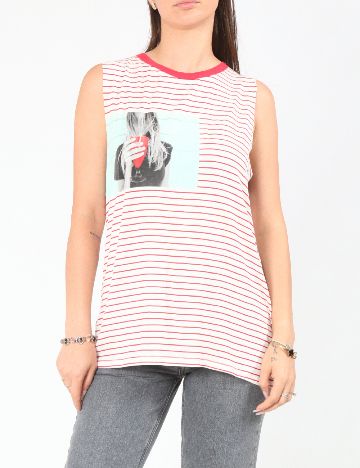 Maiou Pull&Bear, alb/rosu
