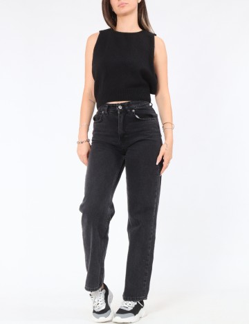 Top Top Shop, negru