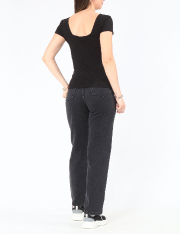 Top Bershka, negru