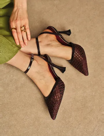 Pantofi SHEIN, maro