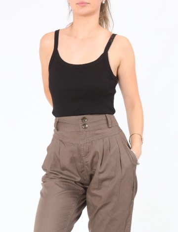 Pantaloni Bershka, maro