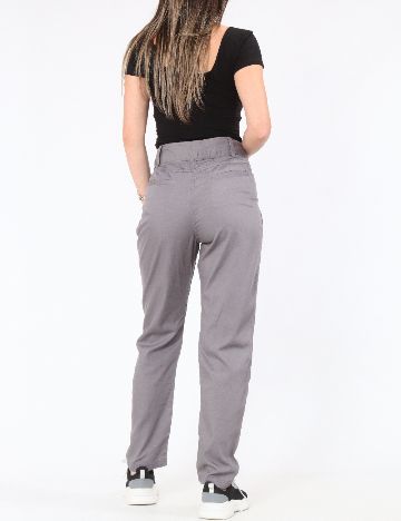 Pantaloni Bershka, gri