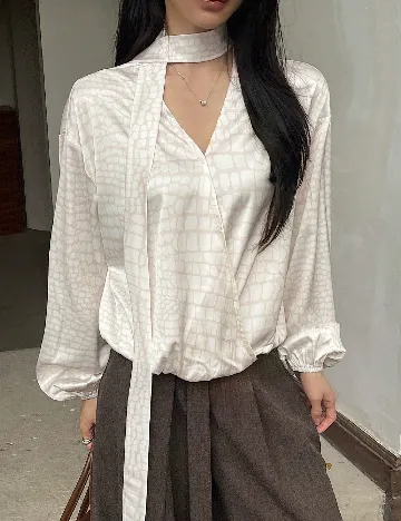 Bluza Dazy, crem