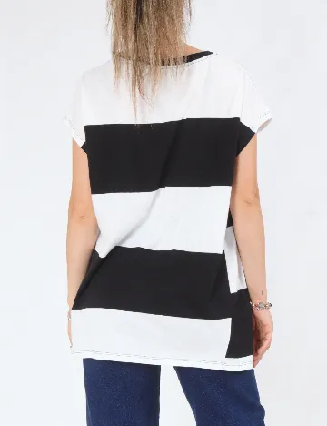 Maiou Zara, alb/negru