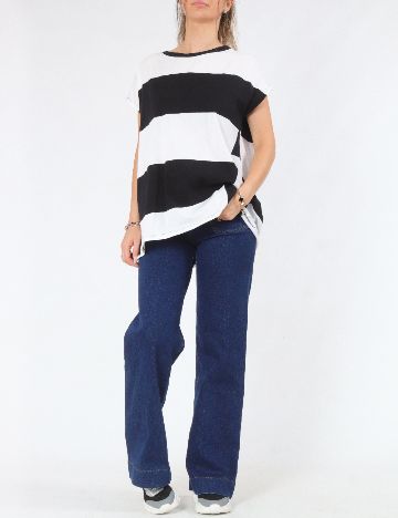 Maiou Zara, alb/negru