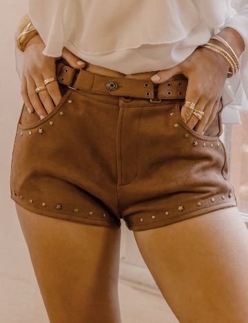Pantaloni scurti Aralina, maro