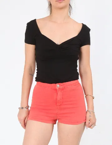 Pantaloni scurti Pull&Bear, rosu
