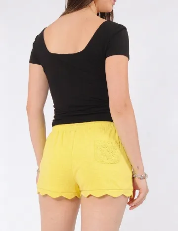 Pantaloni scurti Zara, galben