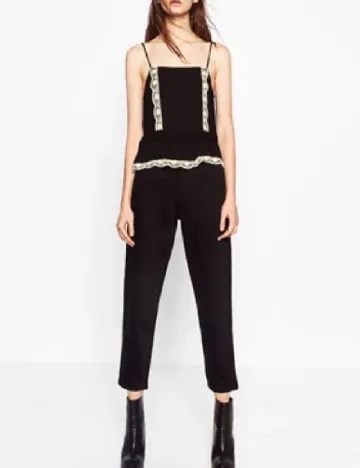 Maiou Zara, negru