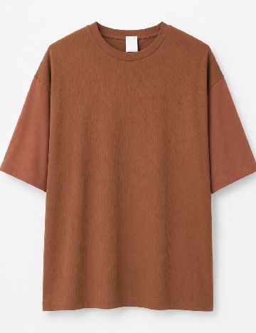 Tricou Zara, maro
