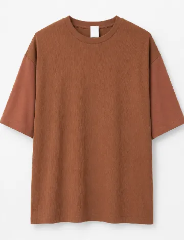 Tricou Zara, maro