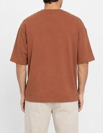Tricou Zara, maro