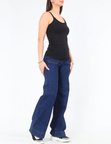Maiou Ardene, negru