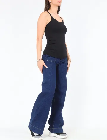 Maiou Ardene, negru