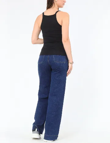 Maiou Ardene, negru