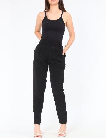 Pantaloni Bershka, negru