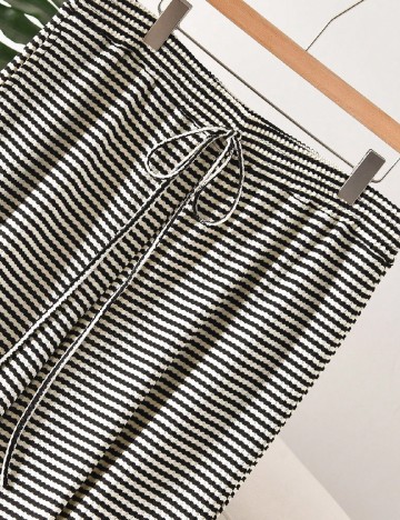 Pantaloni SHEIN CURVE, alb/negru
