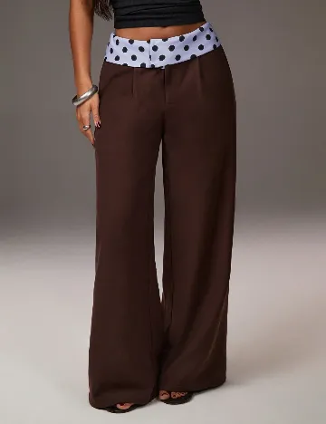 Pantaloni SHEIN, maro