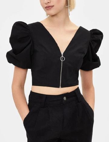 Top Bershka, negru
