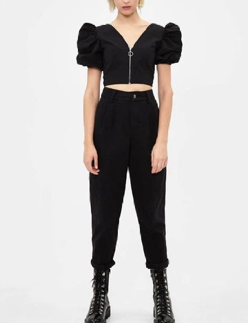 Top Bershka, negru