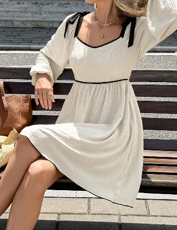 Rochie scurta SHEIN, bej