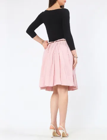Fusta Zara, roz