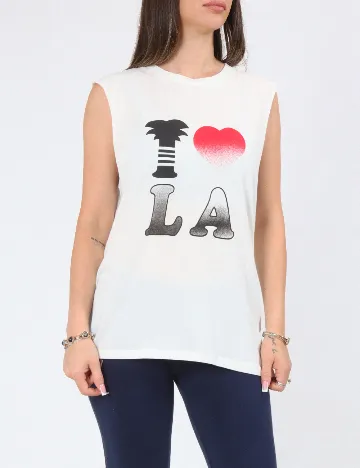Maiou Zara, alb
