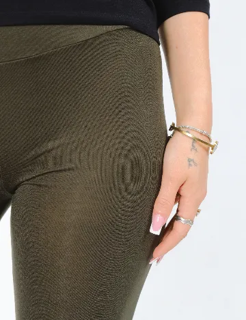 Colanti Bershka, verde inchis