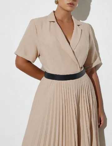 Rochie medie SHEIN CURVE, maro deschis