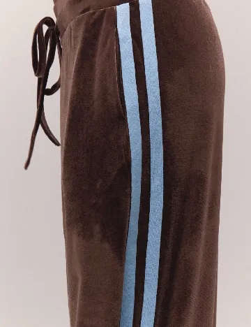 Pantaloni Musera, maro