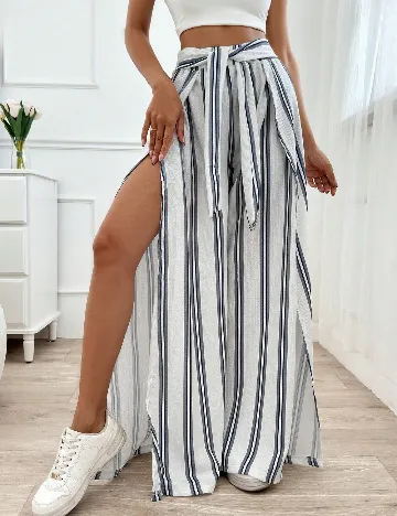 Pantaloni SHEIN, alb/albastru