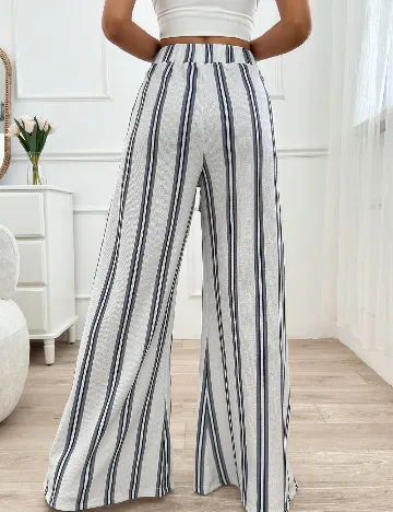 Pantaloni SHEIN, alb/albastru