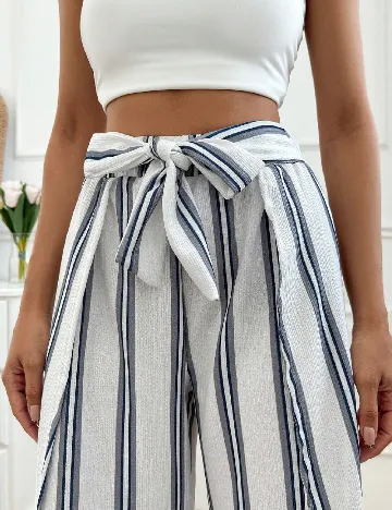 Pantaloni SHEIN, alb/albastru