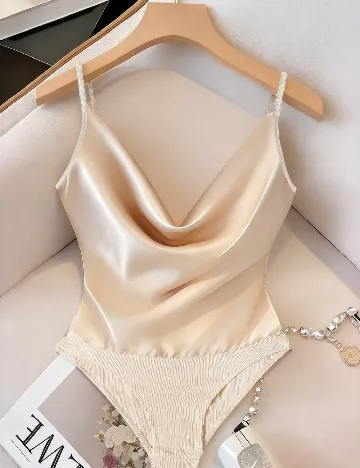 Body SHEIN, crem