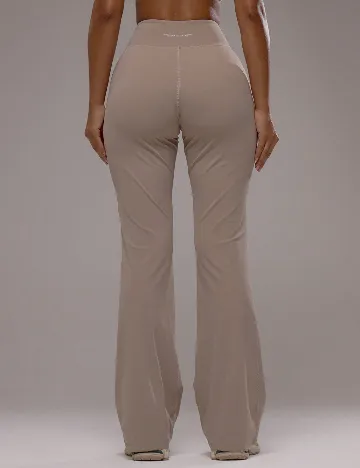 Compleu Musera, maro