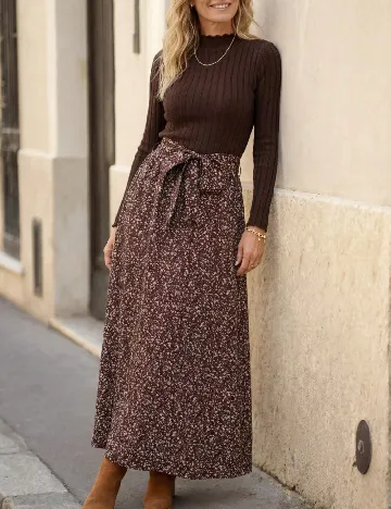 Rochie medie Emery Rose, maro