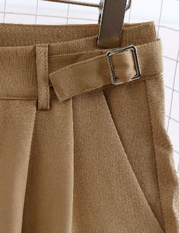 Pantaloni SHEIN, maro