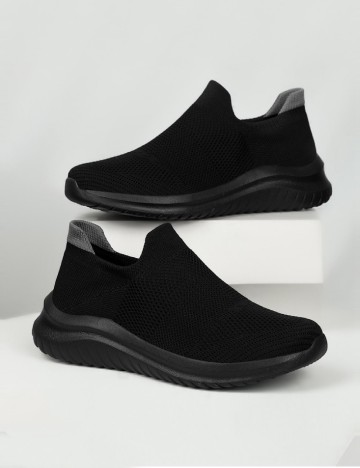 Adidasi SHEIN, negru
