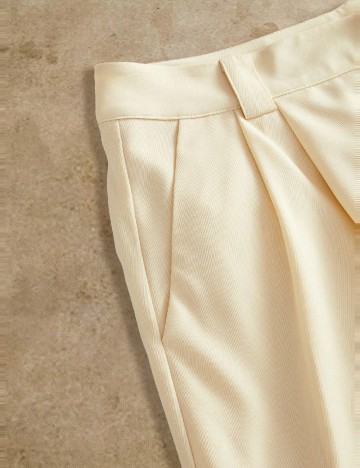 Pantaloni Anewsta, crem